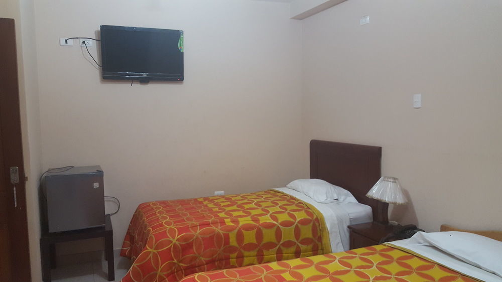 Hotel Mamatina Хуанчако Екстериор снимка